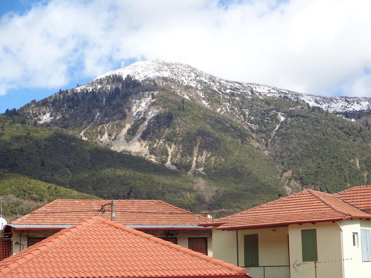 Alonaki Guesthouse Plátanos 外观 照片