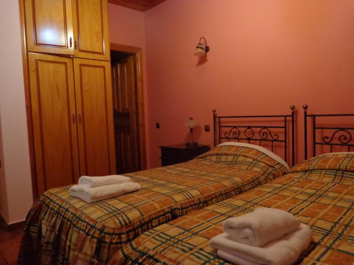 Alonaki Guesthouse Plátanos 外观 照片