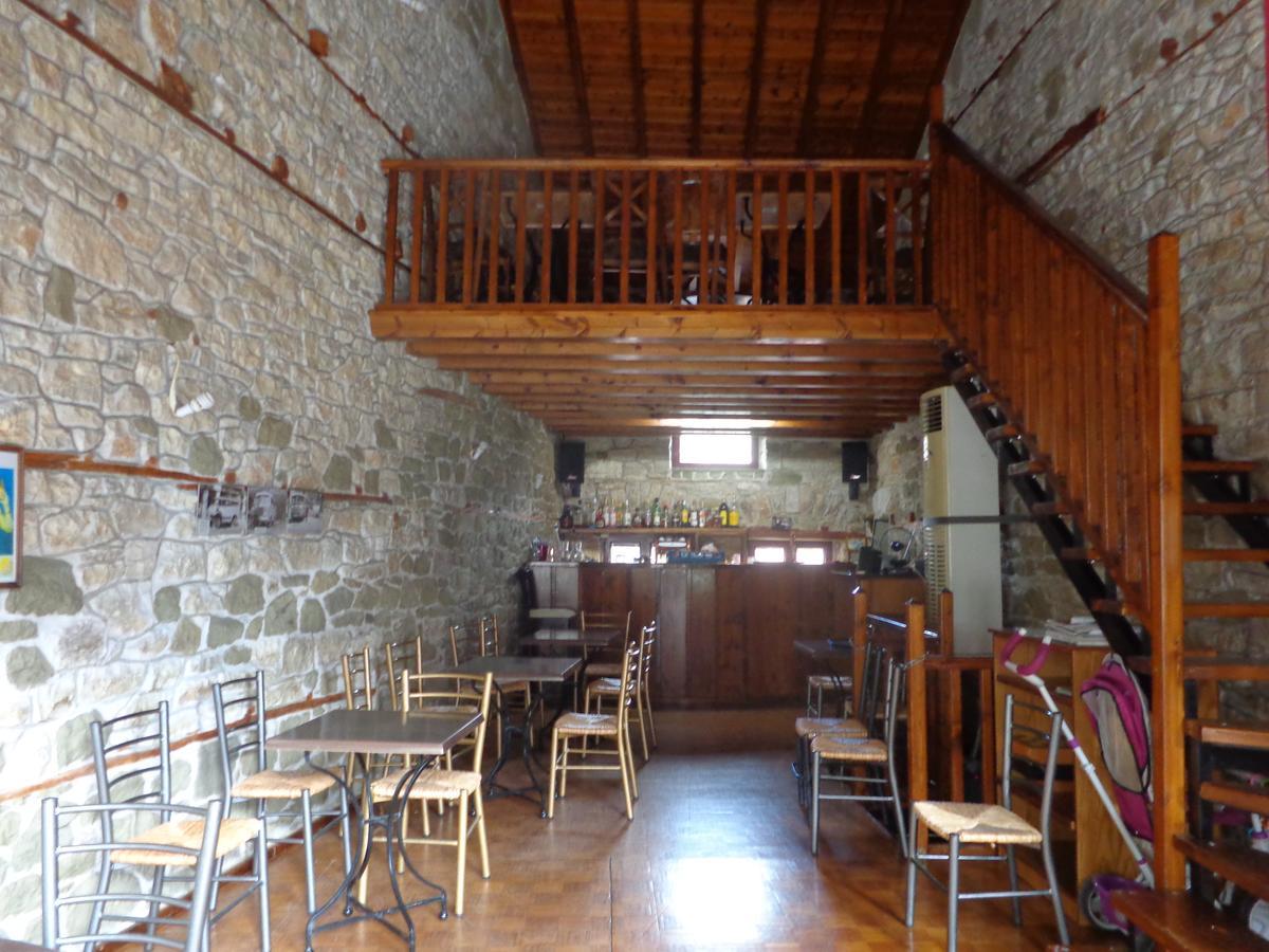 Alonaki Guesthouse Plátanos 外观 照片